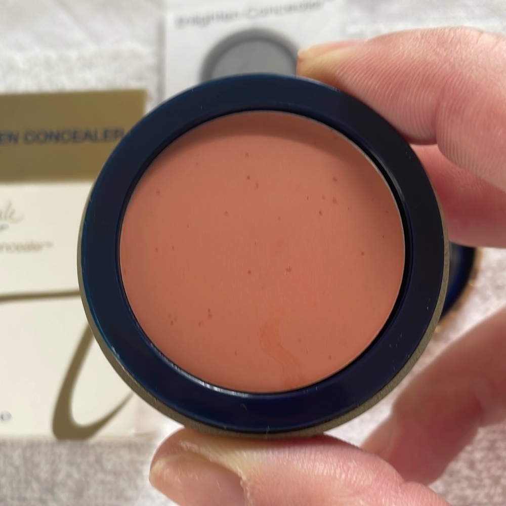 Concealer